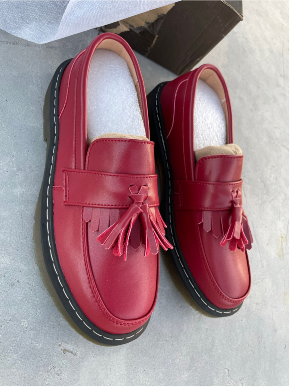 Women's Unbranded Red Tassel Loafers